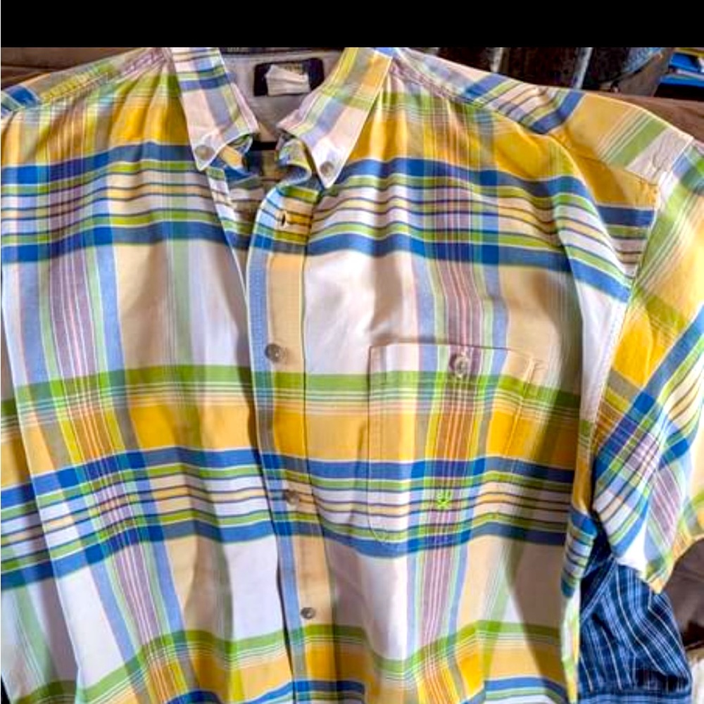 Short sleeve men’s dress shirt